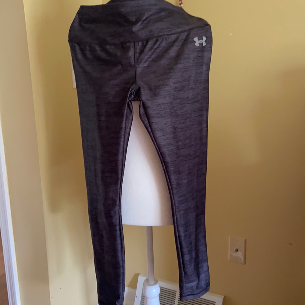 Under Armour large leggings